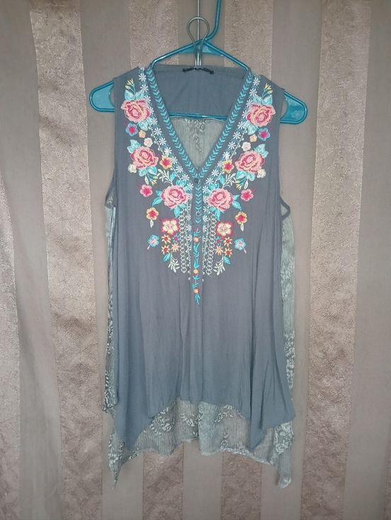 ANDREE BY UNIT Tops - 💎 ANDREE By Unit Women's Sleeveless Embroidered Floral Top Boho 0388